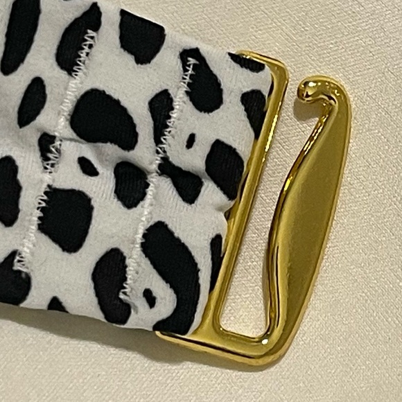 VS Black & White Halter Strap Bikini Swim Top - Picture 5 of 8